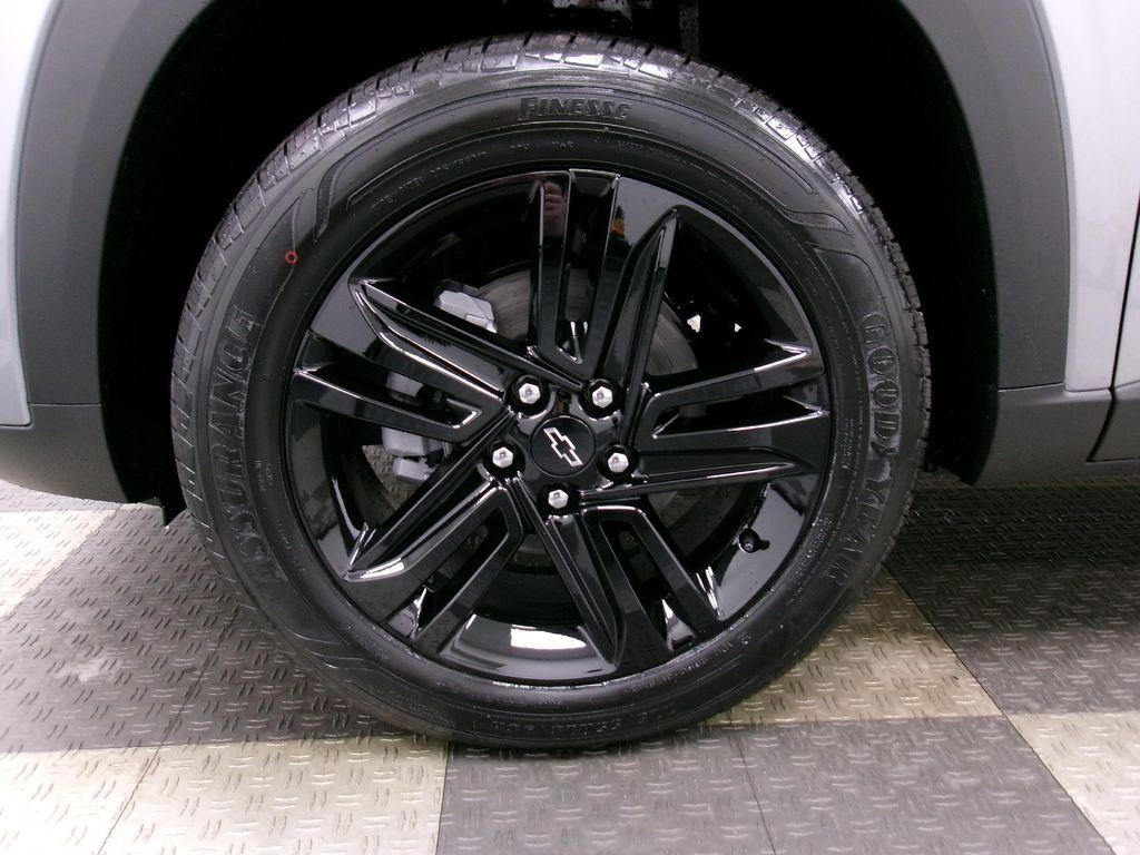 new 2026 Chevrolet Trax car, priced at $27,055