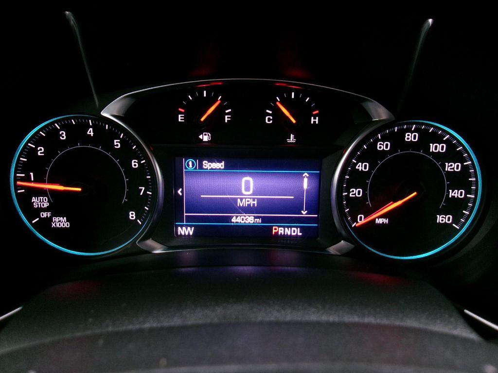 used 2022 Chevrolet Equinox car, priced at $19,988