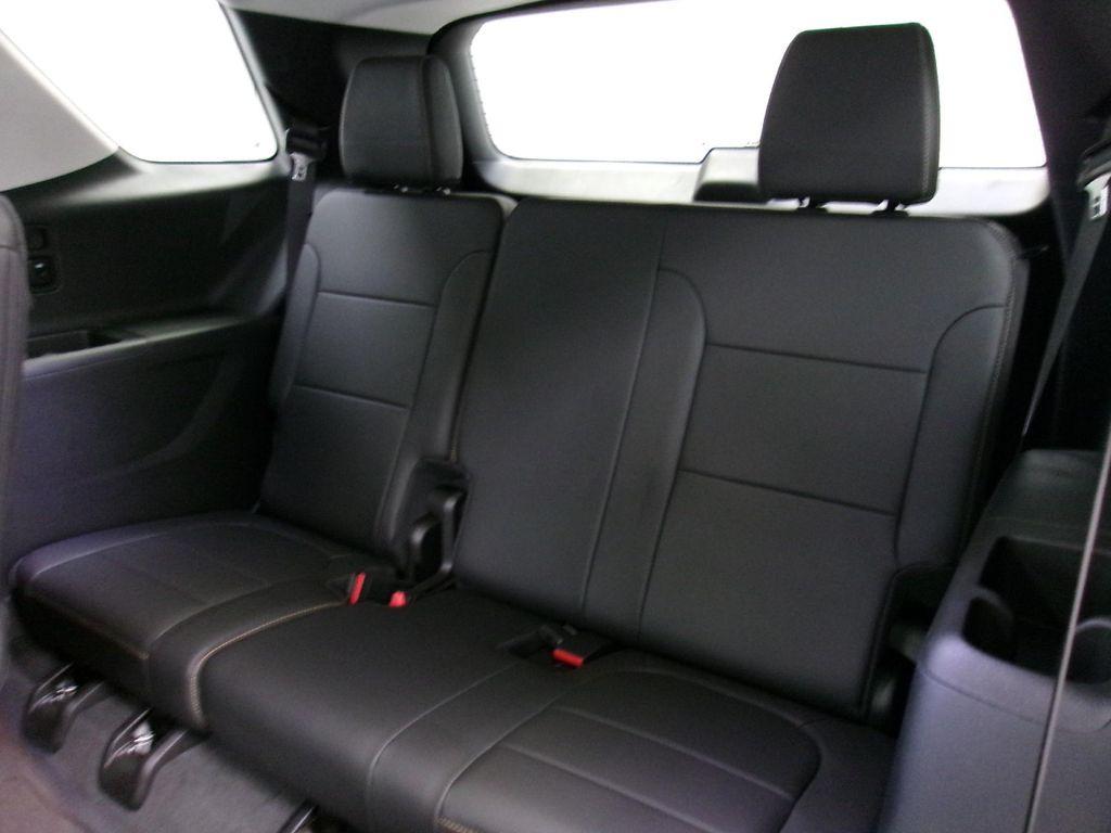 used 2020 Chevrolet Traverse car, priced at $24,988
