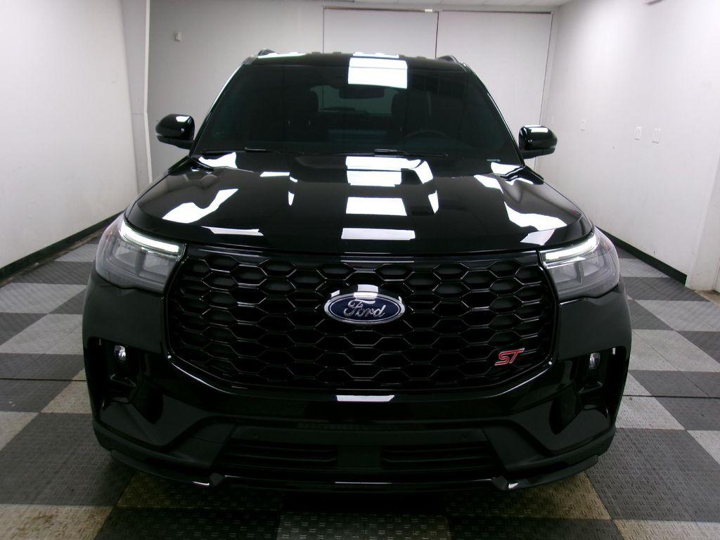 used 2025 Ford Explorer car, priced at $47,988