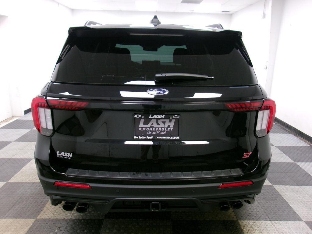 used 2025 Ford Explorer car, priced at $47,988
