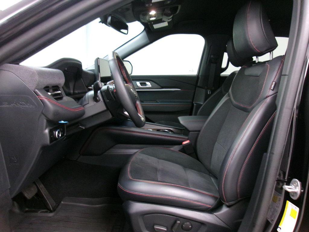 used 2025 Ford Explorer car, priced at $47,988