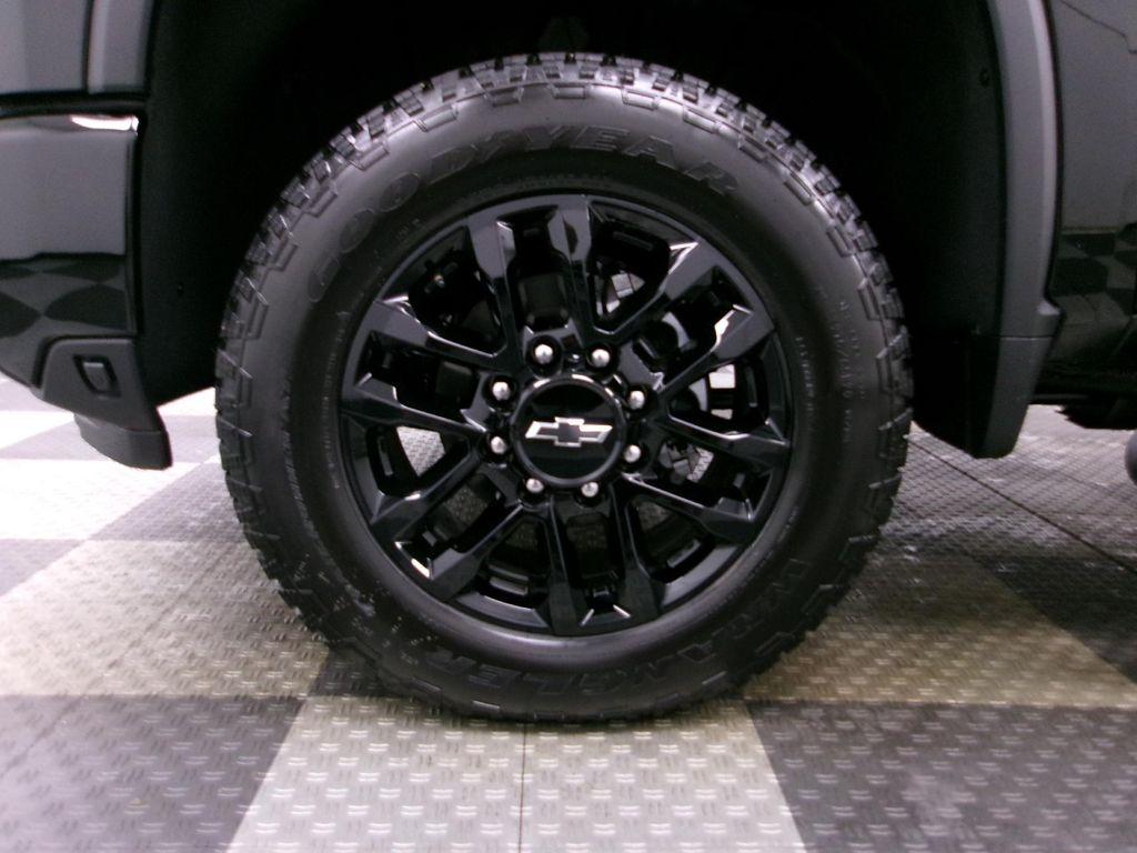 new 2026 Chevrolet Silverado 2500 car, priced at $81,975