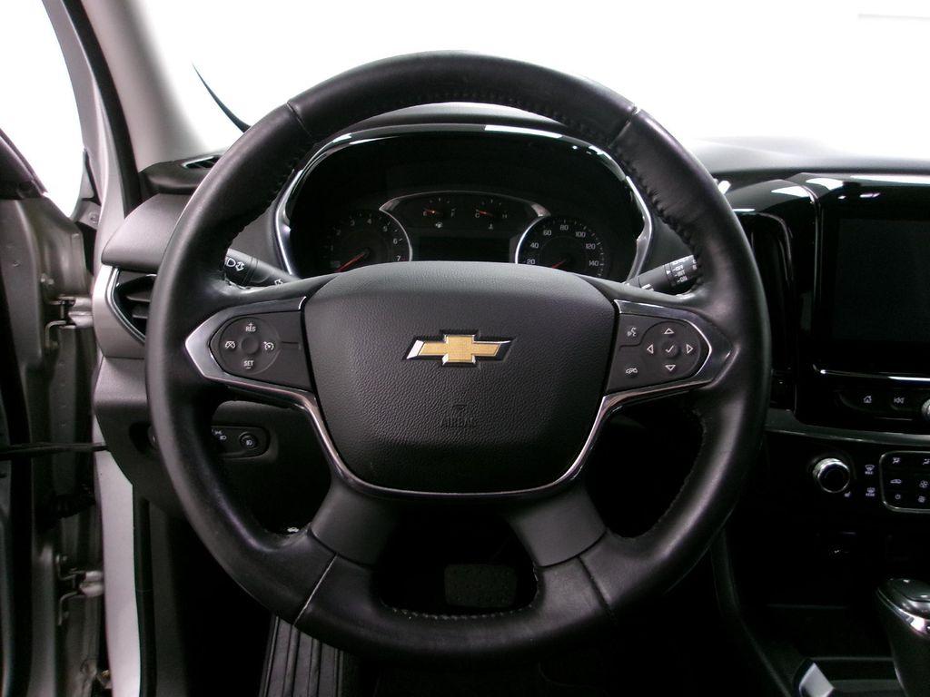 used 2018 Chevrolet Traverse car, priced at $13,988