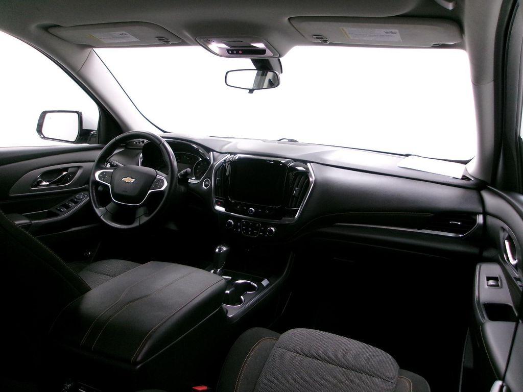 used 2018 Chevrolet Traverse car, priced at $13,988