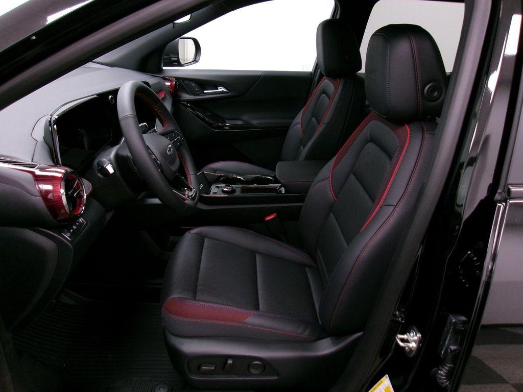 new 2026 Chevrolet Equinox car, priced at $37,970