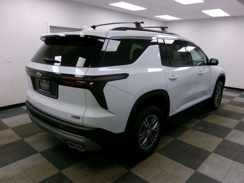 new 2026 Chevrolet Traverse car, priced at $47,400