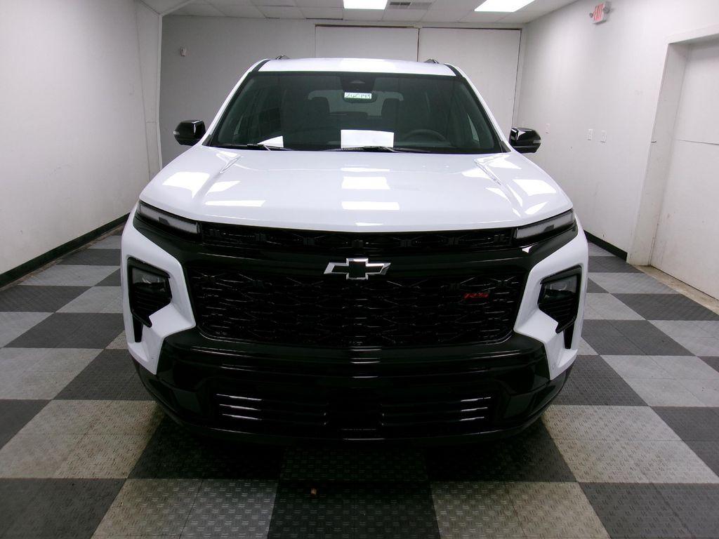 new 2026 Chevrolet Traverse car, priced at $55,215