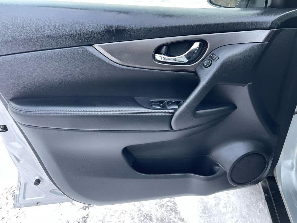 used 2015 Nissan Rogue car, priced at $9,700