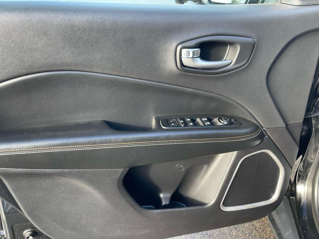 used 2018 Jeep Compass car, priced at $10,400