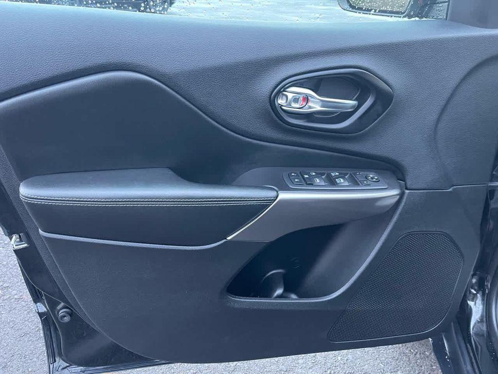 used 2021 Jeep Cherokee car, priced at $16,700