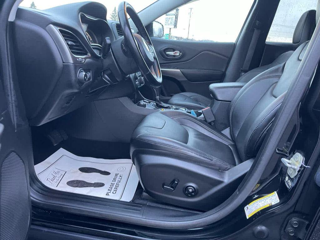 used 2021 Jeep Cherokee car, priced at $16,700