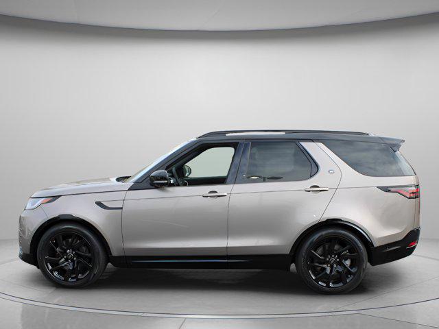 used 2025 Land Rover Discovery car, priced at $77,818