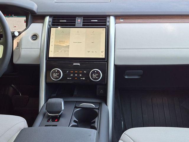 used 2025 Land Rover Discovery car, priced at $49,885