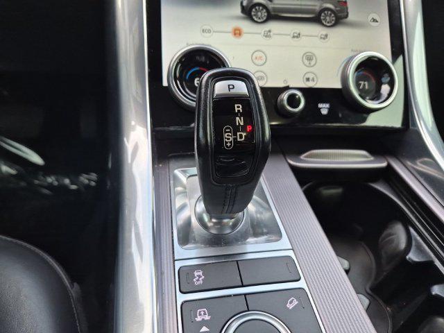 Land Rover Range Rover Sport view 12