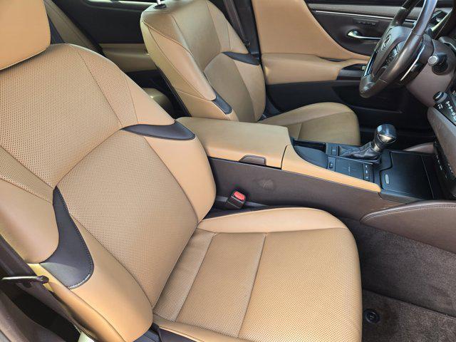 used 2019 Lexus ES 350 car, priced at $22,900