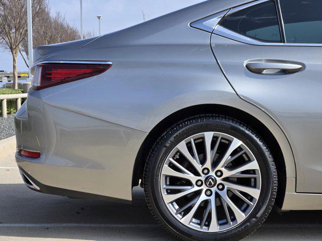 used 2019 Lexus ES 350 car, priced at $22,900