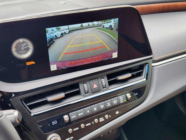 new 2025 Lexus ES 350 car, priced at $48,254