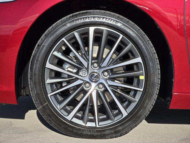 new 2025 Lexus ES 350 car, priced at $49,354