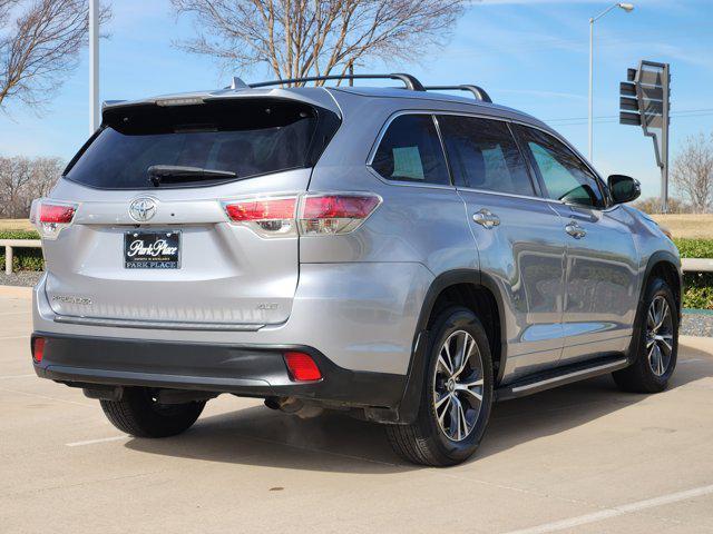 used 2016 Toyota Highlander car, priced at $13,900