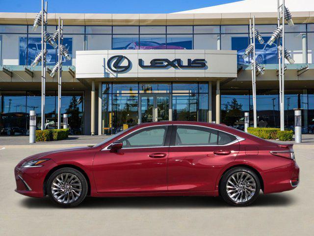 used 2025 Lexus ES 300h car, priced at $45,900