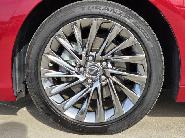 used 2025 Lexus ES 300h car, priced at $45,900