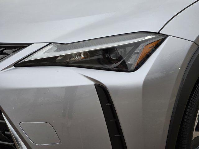 new 2025 Lexus UX 300h car, priced at $40,885