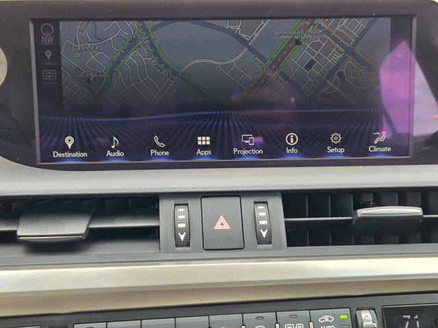 used 2019 Lexus ES 300h car, priced at $27,900