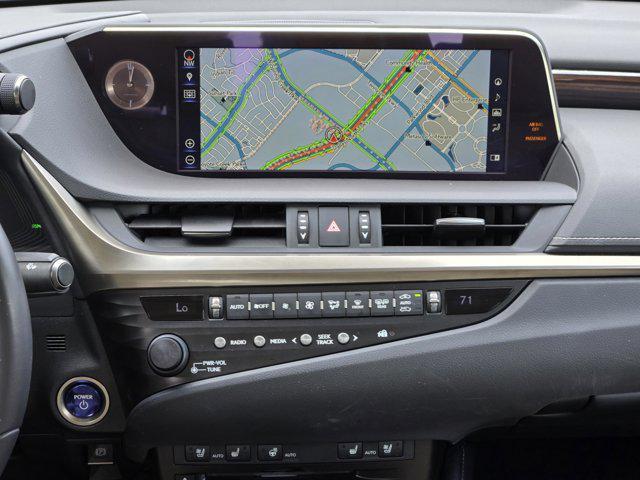 used 2019 Lexus ES 300h car, priced at $27,900