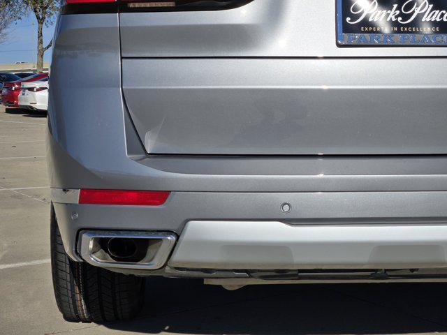 used 2024 BMW X7 car, priced at $58,400