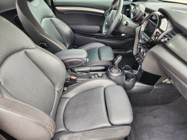 used 2021 MINI Hardtop car, priced at $18,900