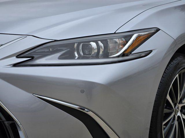 new 2025 Lexus ES 350 car, priced at $48,769