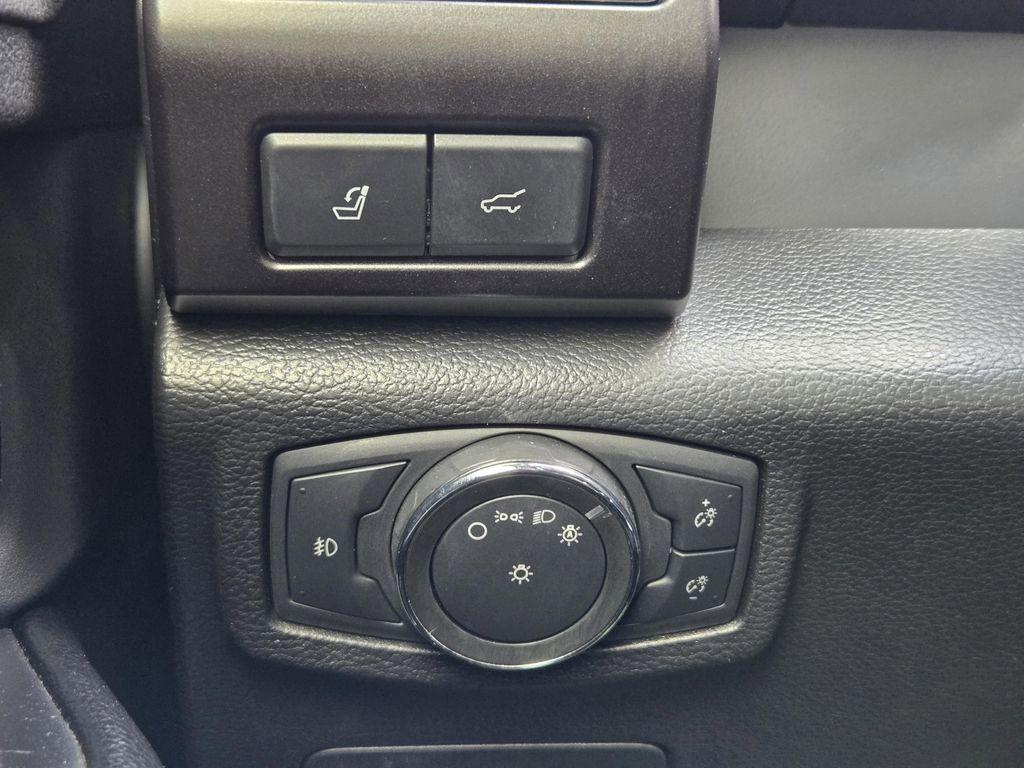 used 2020 Ford Expedition car, priced at $27,125