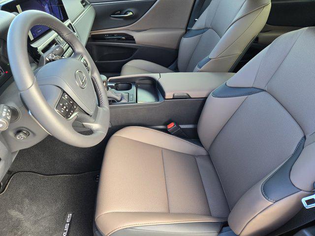 new 2025 Lexus ES 350 car, priced at $49,025