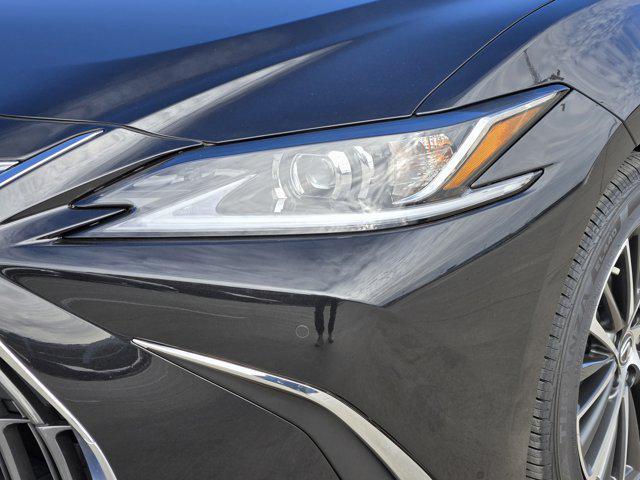 new 2025 Lexus ES 350 car, priced at $49,025