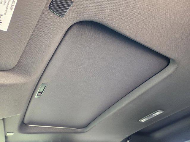 used 2022 GMC Sierra 1500 car, priced at $39,900