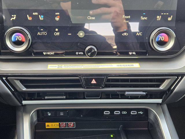 new 2026 Lexus TX 500h car, priced at $76,289