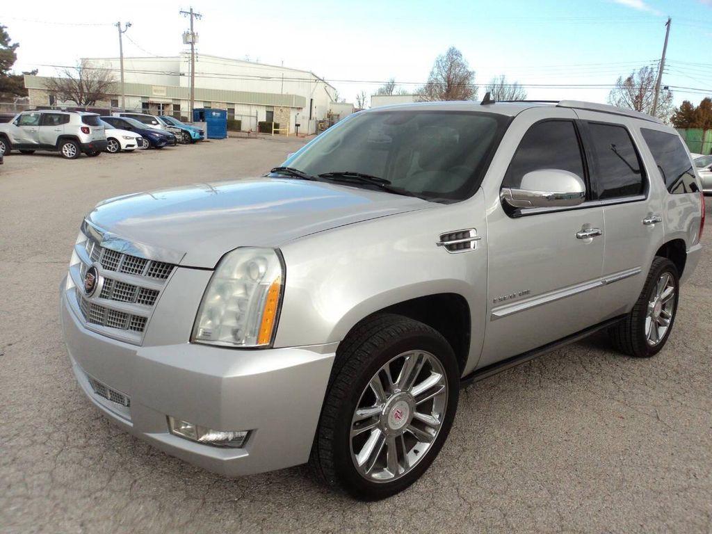 used 2014 Cadillac Escalade car, priced at $16,500