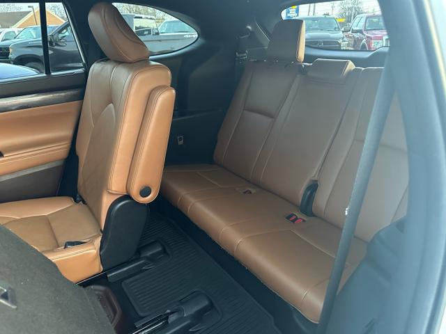 used 2021 Toyota Highlander car, priced at $38,995