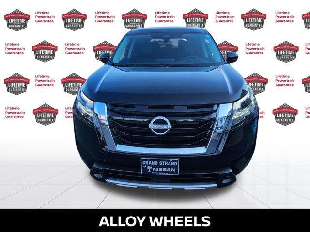 used 2025 Nissan Pathfinder car, priced at $39,987