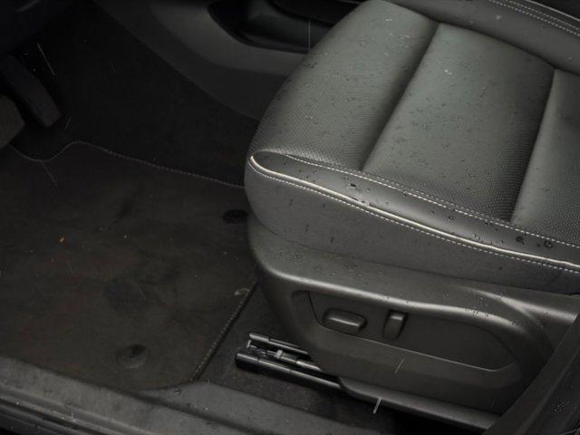 used 2023 Buick Envision car, priced at $30,987