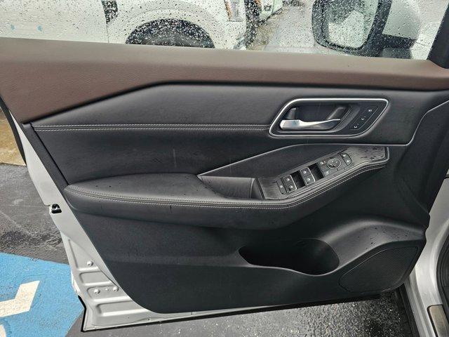 used 2023 Nissan Rogue car, priced at $30,987