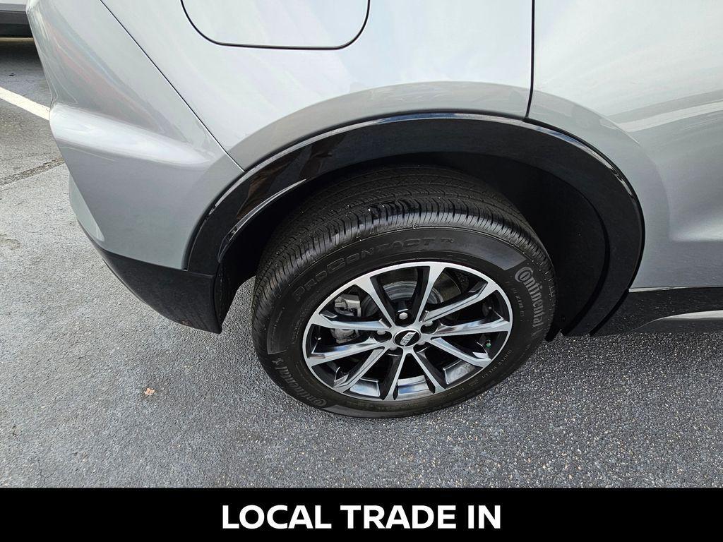 used 2024 Cadillac XT4 car, priced at $36,488