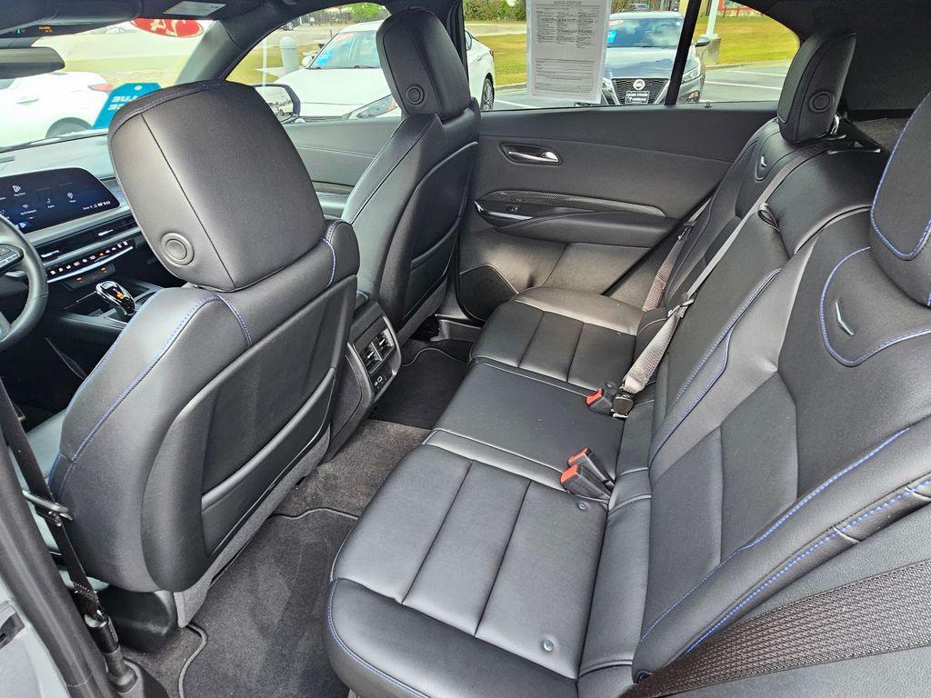 used 2024 Cadillac XT4 car, priced at $36,488