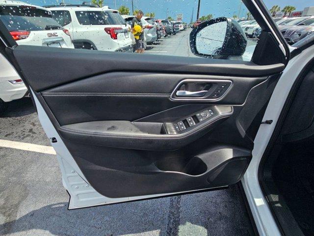 used 2025 Nissan Rogue car, priced at $37,787