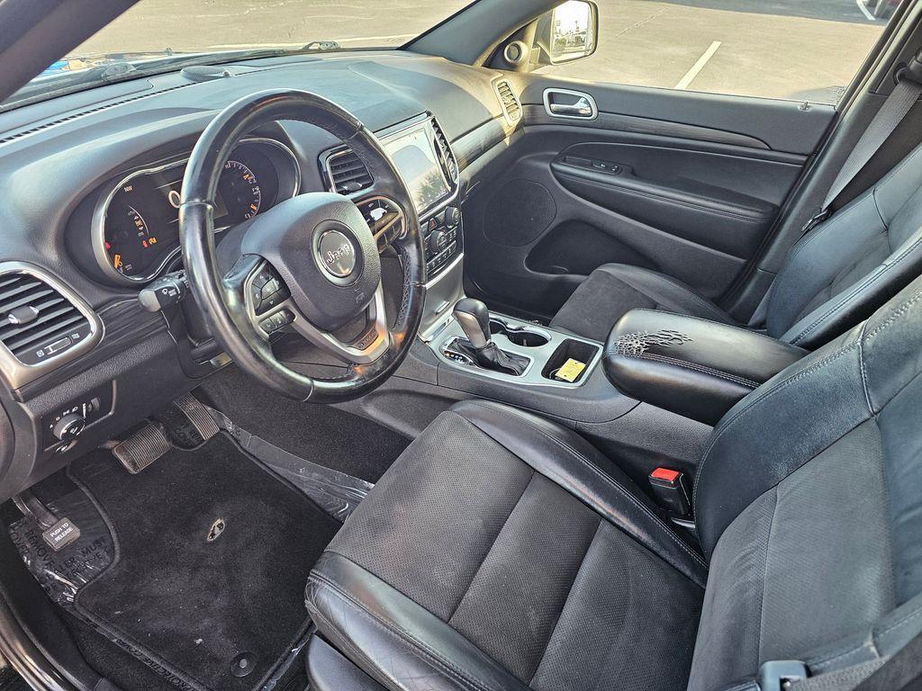 used 2020 Jeep Grand Cherokee car, priced at $17,980