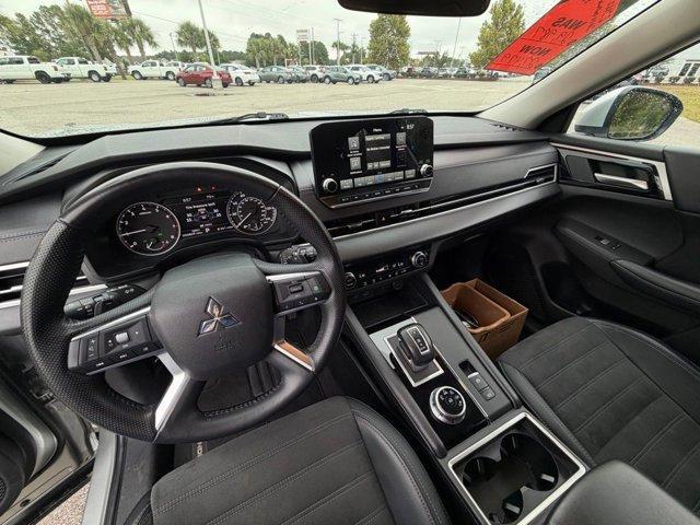 used 2024 Mitsubishi Outlander car, priced at $23,987