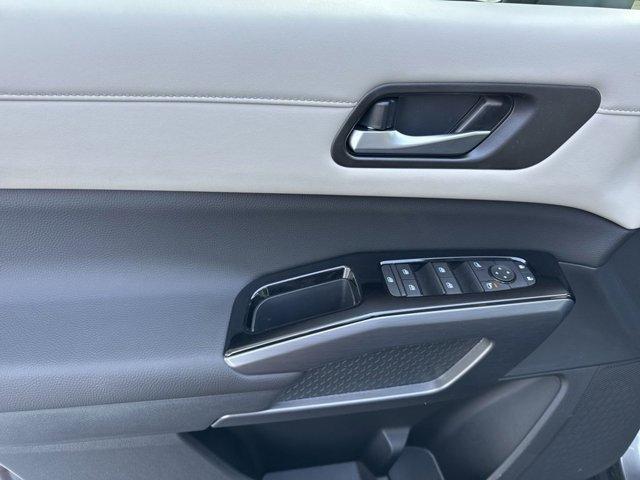 new 2026 Nissan Pathfinder car, priced at $48,650