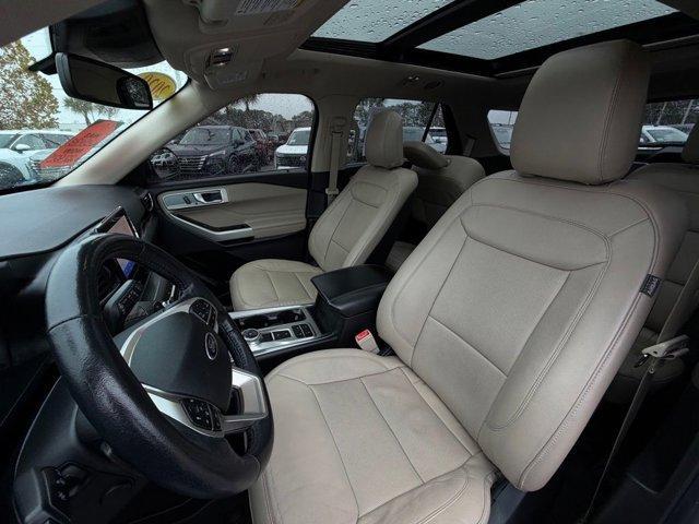 used 2020 Ford Explorer car