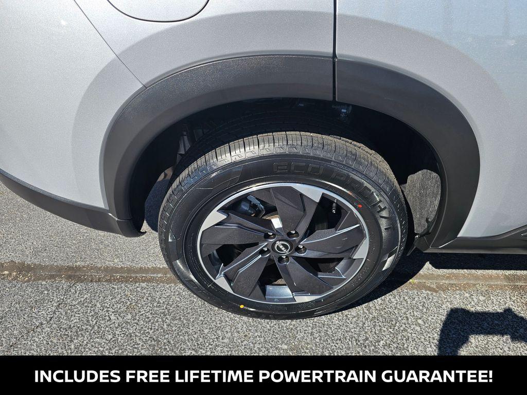 used 2025 Nissan Rogue car, priced at $27,497